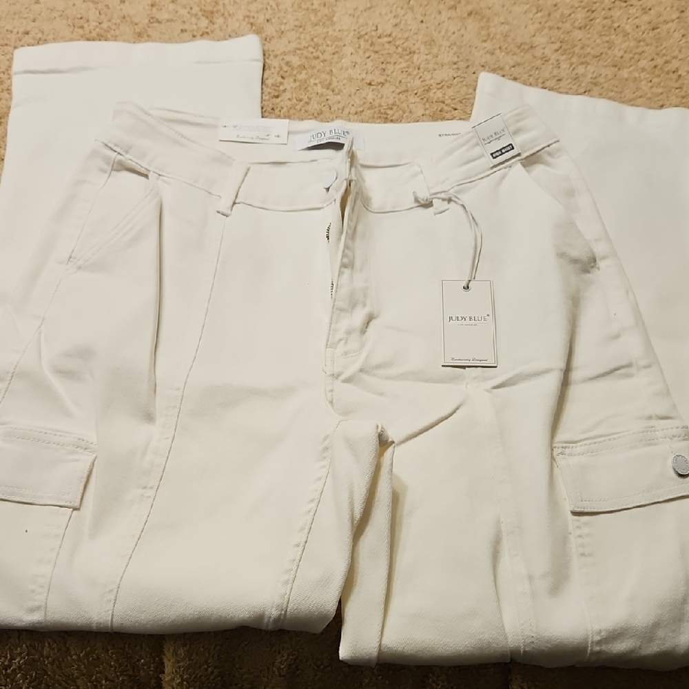 Judy Blue Women's Cream Straight Leg Jeans